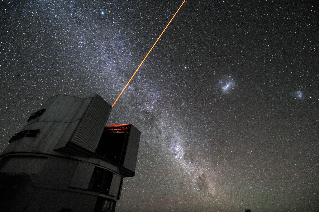 Unos científicos desarrollan un dispositivo capaz de unir la luz de varios telescopios y lo probarán en Calar Alto, Almería
