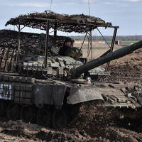 Ucrania ya se mueve a 100 km/h entre trincheras: a su fase Mad Max se han sumado ahora los reyes de la jungla urbana