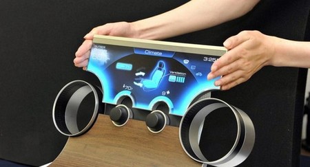 Sharp pretende revolucionar los salpicaderos de los coches con pantallas de forma libre