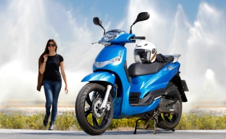 Peugeot Tweet 125 y Peugeot Citystar 125 AC con seguro de regalo durante este verano