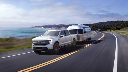 Ford se viene arriba con la producción de la pick-up eléctrica Ford F-150 Lightning y dobla la apuesta