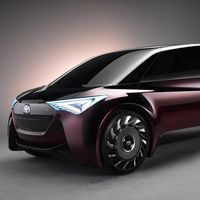 Toyota se enfrenta a los obstáculos que traen los neumáticos sin aire: resistencia y peso