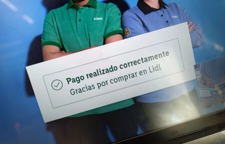 Pago aceptado con Bizum en una caja de autoservicio del Lidl