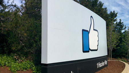 Facebook actualiza sus políticas para que no puedan utilizar sus datos para espiarte