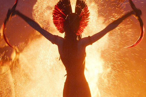 James Cameron ya tomó mucho de ‘Bailando con lobos’ para ‘Avatar’, pero ‘Fuego y ceniza’ es la más western de la saga 