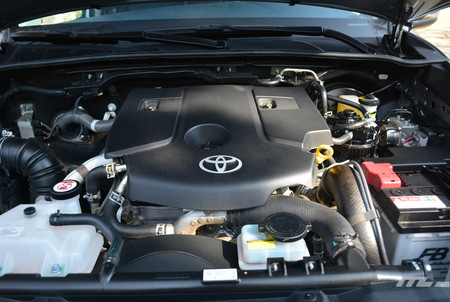 Toyota Hilux Diesel 18