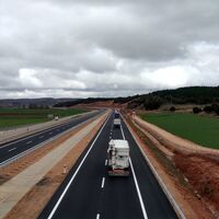 El Gobierno vuelve a plantear el pago por uso de las autovías, y pinta muy mal para los transportistas