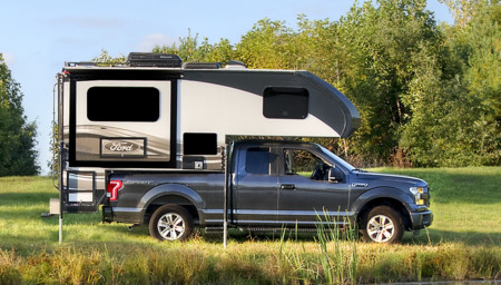 El mundo del automóvil se queda pequeño para Ford y amplía su oferta con caravanas