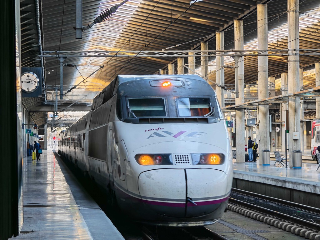 Desde que Iryo y Ouigo compiten con Renfe, hemos tenido billetes ultrabaratos en la alta velocidad. Todo tiene un fin