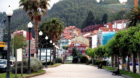 Pueblo Bonito Pescadores Asturias Tranquilo Sin Turistas