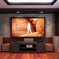 Las mejores pantallas para montar un cine en casa no siempre son blancas. Estos son los secretos y ventajas de las de color gris