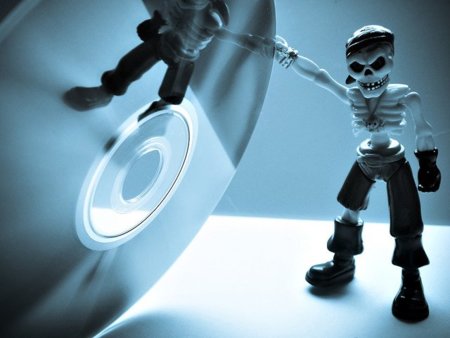 Aumento de la piratería en España, nuevo record: 834 millones de euros