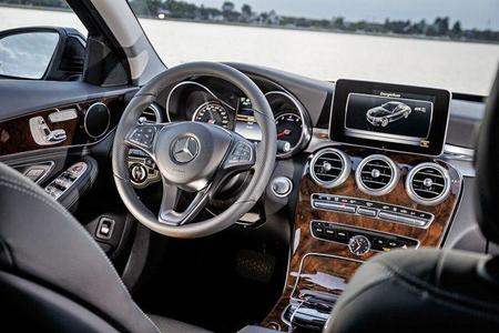 Mercedes Benz C 350 Plug In Hybryd 02