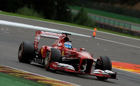 Fernando Alonso: dos errores, dos resultados muy distintos
