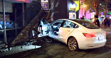Tesla Model 3 Accidente