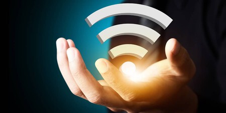 En qué se diferencian las WiFi de 2,4GHz y 5GHz del router de tu casa y qué recomendamos conectar a cada una