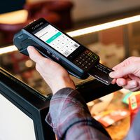 Funcionário de restaurante usa desconto de empregado para pagar refeição e inicia um efeito cascata que lhe gera indenização de R$ 180 mil 