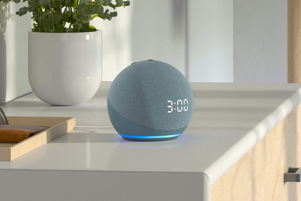 Un estéreo por el precio de uno: descuentazo del 50% para el Amazon Echo Dot de 4ª generación con Alexa