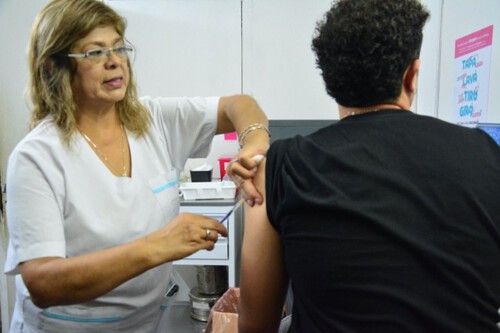 Vacunacion Contra El Dengue