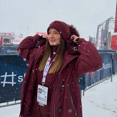 Adidas vende los botines impermeables color violeta ideales para hacer senderismo o arrasar en el asfalto