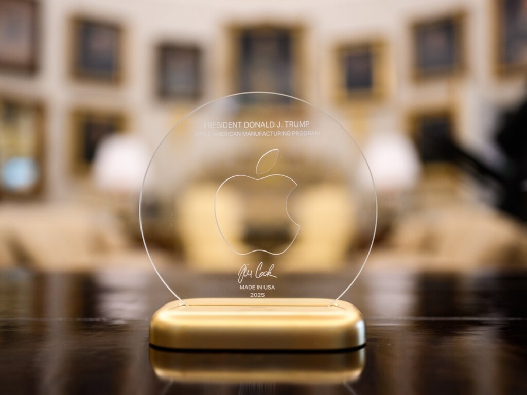 Apple ha usado oro de 24 quilates y el talento de un exmarine para crear su producto más exclusivo. Ahora su único dueño es Donald Trump