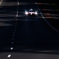 Horarios y cómo ver las 24 horas de Le Mans en las que Fernando Alonso puede volver a ser campeón del mundo