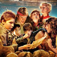 El póster de Los Goonies tiene siete variantes con un único cambio. Las pidió el propio Spielberg y no fue por capricho