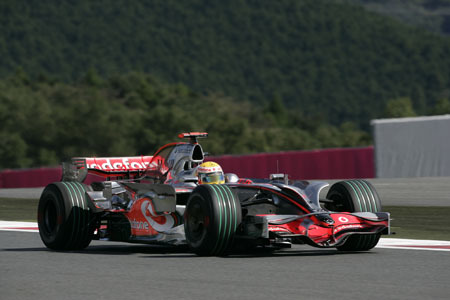 Lewis Hamilton saldrá desde la pole en Japón