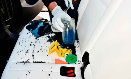 Napalm casero en un concesionario de Tesla en Alburquerque