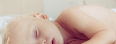 Por qué los bebés no deben utilizar almohada