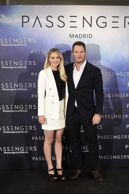 Passengers 1