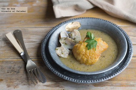 Kokotxas de rape rebozadas en salsa verde. Receta de Navidad
