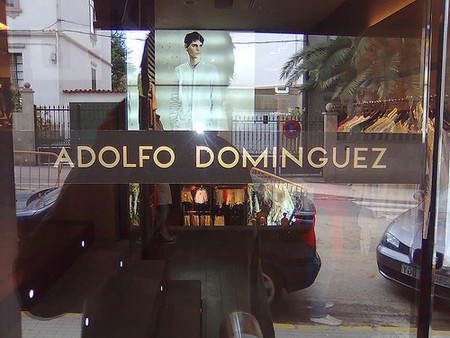 Adolfo Domínguez ensalza el despido libre