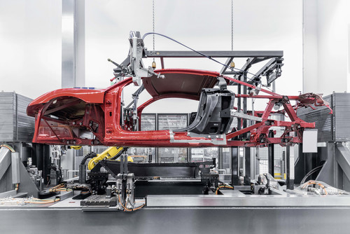 El nuevo Audi R8 no se fabrica como un coche cualquiera. Te contamos con pelos y señales cómo lo hacen