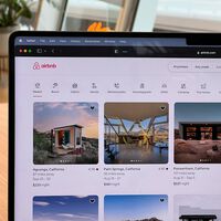 Ni sacar la basura ni fregar los platos: Airbnb frena las exigencias desmedidas de los anfitriones a los huéspedes