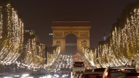 Francia quiere "blindar" las conexiones de sus ciudadanos