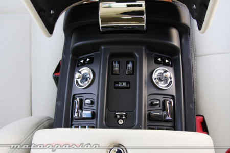 Rolls Royce Phantom Prueba 54 1000
