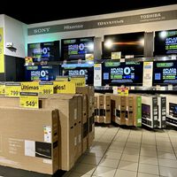 Carrefour tiene hoy este televisor QNED de LG a precio de outlet: es de 55 pulgadas y cuesta 399 euros