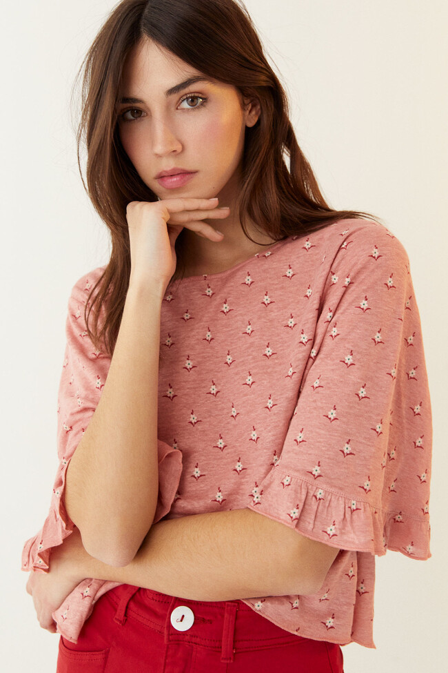 La tela de lino es la fibra textil que siempre se adapta a las