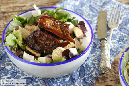 Ensalada de mozzarella con cecina e higos especiados. Receta
