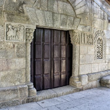 Esta enigmática iglesia en un pueblo de Ourense es una de las joyas más desconocidas del arte prerrománico español 