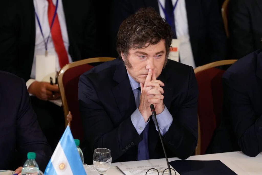 La reestructuración es total con el nuevo decretazo en Argentina: 21 organismos clave del Estado disueltos y transformados 