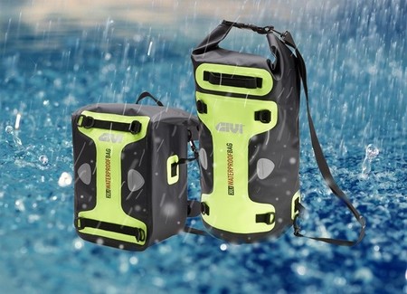 Bolsas impermeables de alta visibilidad GIVI