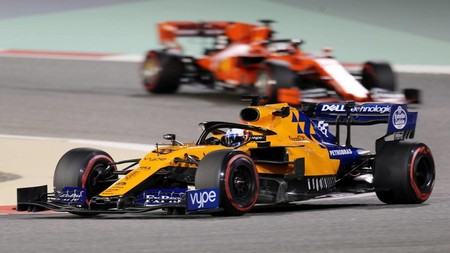 A rey muerto, rey puesto: Carlos Sainz en la pole position para sustituir a Sebastian Vettel en Ferrari