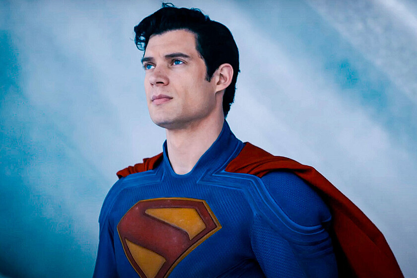La nueva película de Superman me ha parecido estúpida y ñoña, pero creo que es justo lo que el mundo necesita ahora mismo