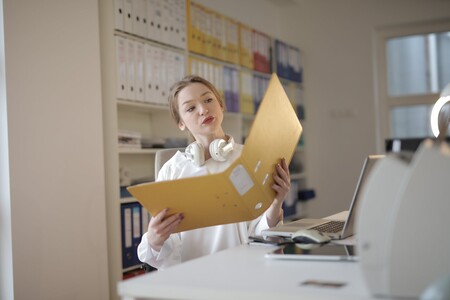 Las mejores fundas de plástico para folios según los comentaristas de Amazon