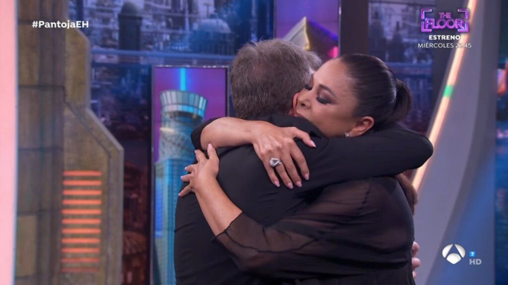 La Pantoja en 'El Hormiguero': peloteo por parte de Motos, pullita de Isabel a sus hijos y un play back bochornoso