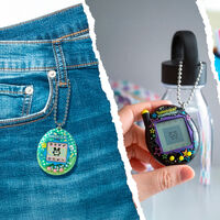 El Tamagotchi cumple 30 años y sigue diciendo mucho de nosotros: cómo aprendimos a cuidar lo que vive en una pantalla 