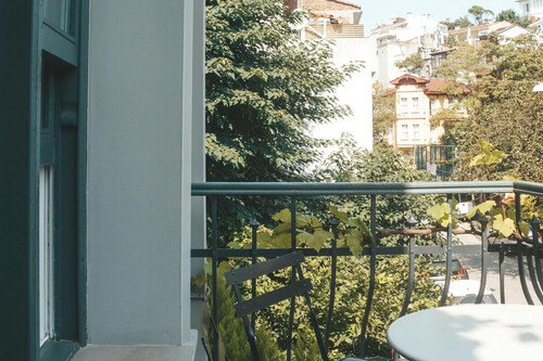 Pexels Emrecan 2079695 2