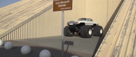 ¿Fan de los coches bizarros? Entra en el Emirates National Auto Museum a través de este vídeo y alucinarás